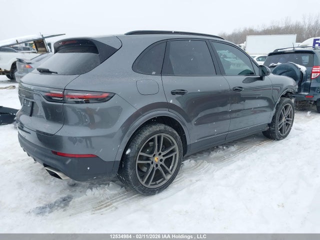 WP1AA2AY6KDA11242 Porsche Cayenne
