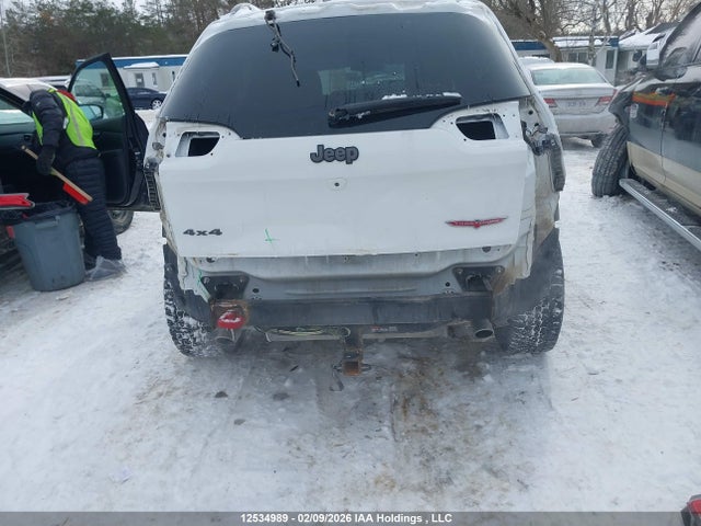 1C4PJMBS9GW276167 Jeep Cherokee Trailhawk