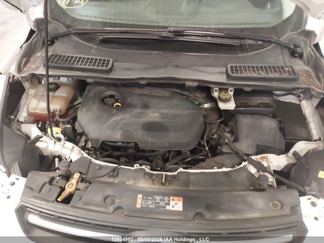 1FMCU9GX9EUE29108 Ford ESCAPE SE