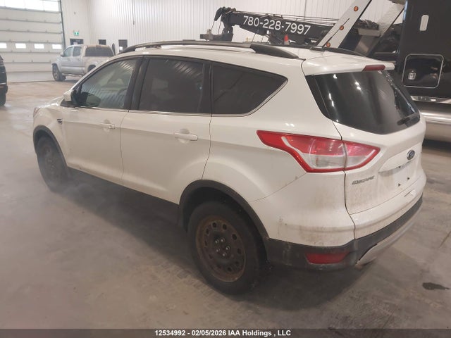 1FMCU9GX9EUE29108 Ford ESCAPE SE