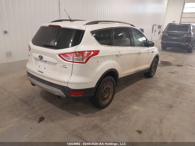 1FMCU9GX9EUE29108 Ford ESCAPE SE