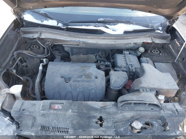 Mitsubishi Outlander Es 2016 JA4AZ2A30GZ606087 Image 10