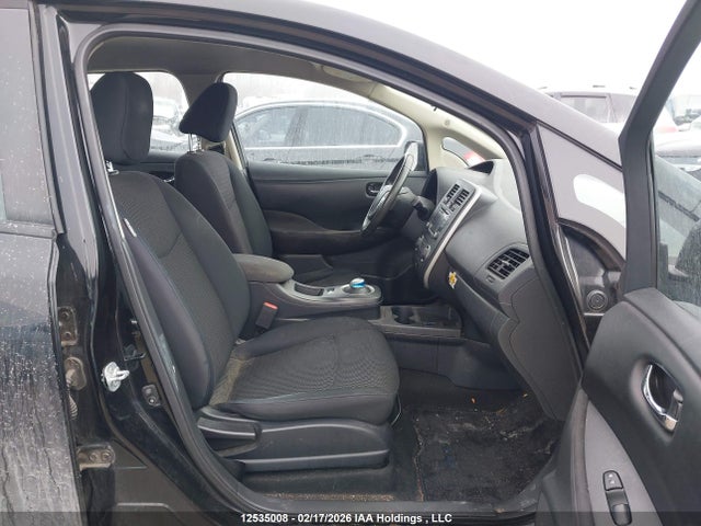 1N4BZ0CP3HC304155 Nissan Leaf S/sv/sl