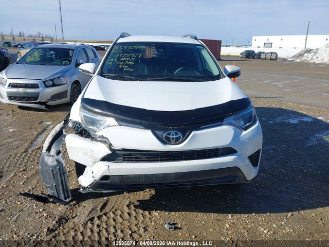 12535074 :رقم المزاد ، 2T3BFREVXHW650087 vin ، 2017 Toyota Rav4 Le مزاد بيع