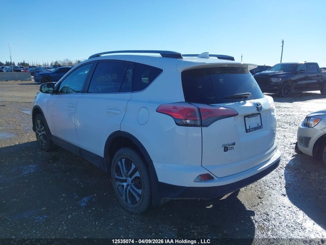 12535074 :رقم المزاد ، 2T3BFREVXHW650087 vin ، 2017 Toyota Rav4 Le مزاد بيع
