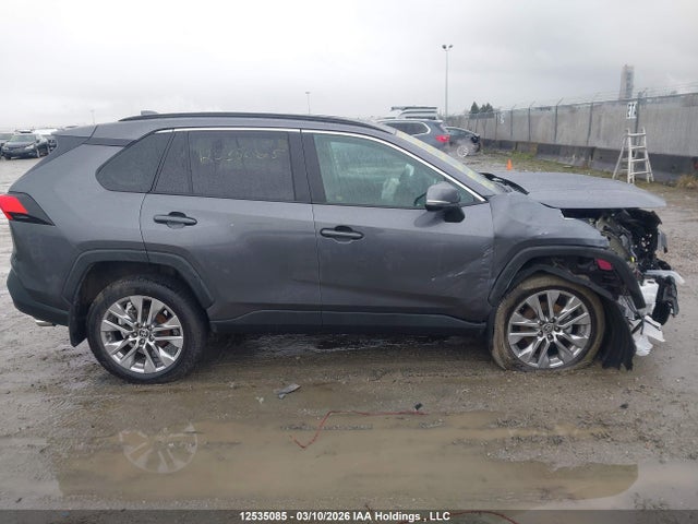 2T3R1RFV9SC540619 Toyota Rav4 Xle/xle Premium