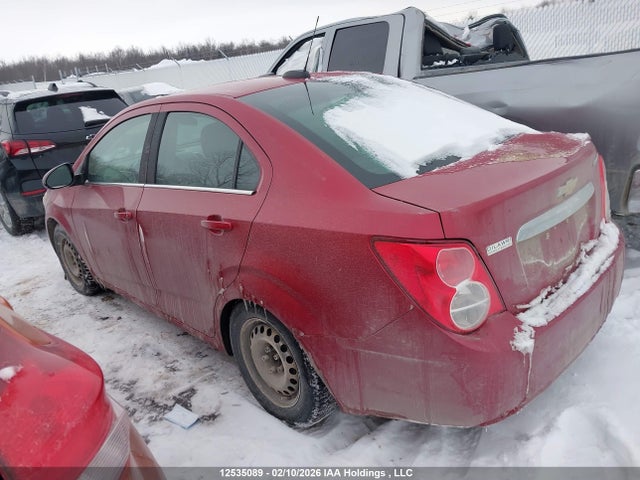 1G1JC5SH0F4175984 Chevrolet Sonic