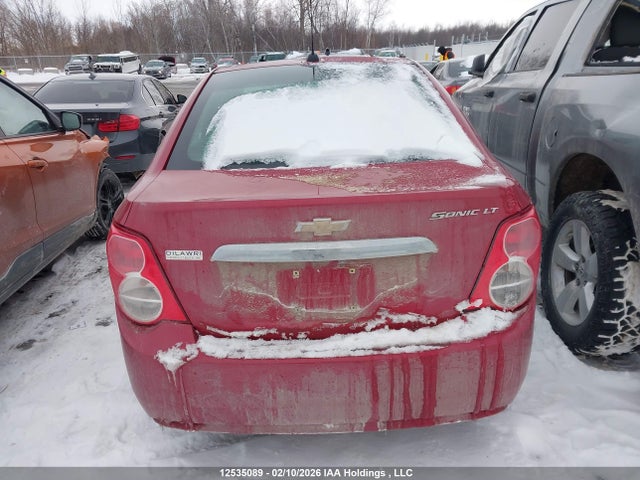 1G1JC5SH0F4175984 Chevrolet Sonic