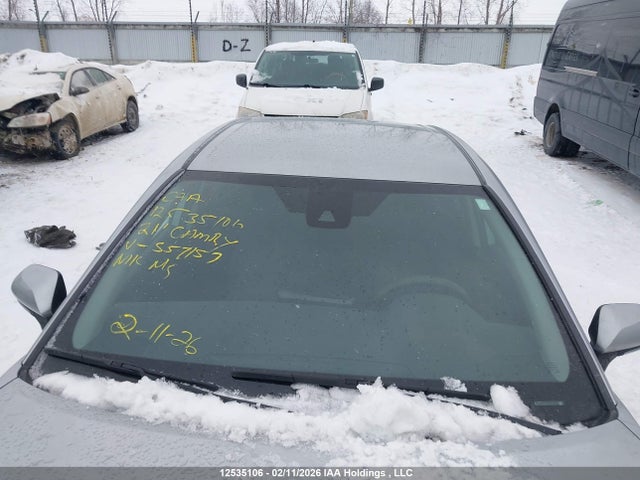 4T1C31AK4MU557157 Toyota Camry Hybrid Le