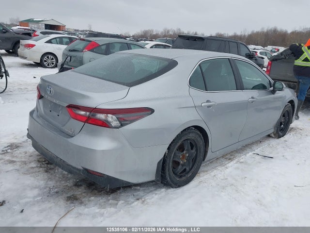 4T1C31AK4MU557157 Toyota Camry Hybrid Le