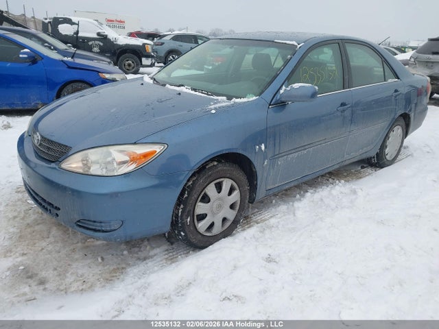 12535132 :رقم المزاد ، JTDBE32K220005245 vin ، 2002 Toyota Camry Le/xle مزاد بيع