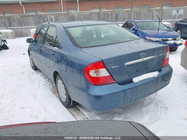 12535132 :رقم المزاد ، JTDBE32K220005245 vin ، 2002 Toyota Camry Le/xle مزاد بيع