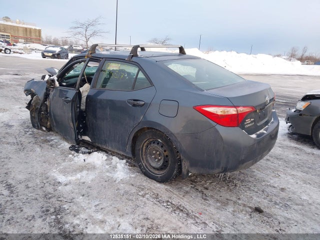 Toyota Corolla 2017 2T1BURHE2HC963517 Image 3