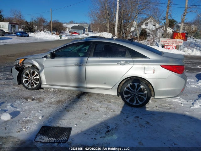 5NPEC4AC3EH919627 Hyundai SONATA SE