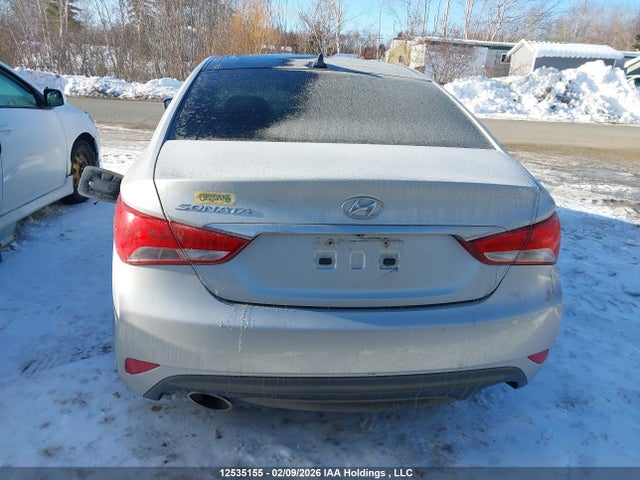 5NPEC4AC3EH919627 Hyundai SONATA SE