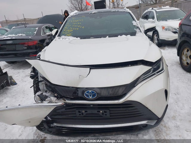 Toyota Venza Limited 2021 JTEAAAAH1MJ061820 Image 13