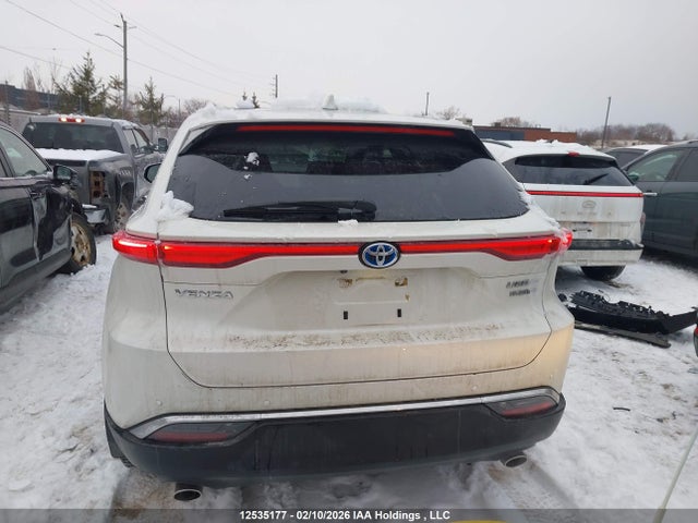 Toyota Venza Limited 2021 JTEAAAAH1MJ061820 Image 17