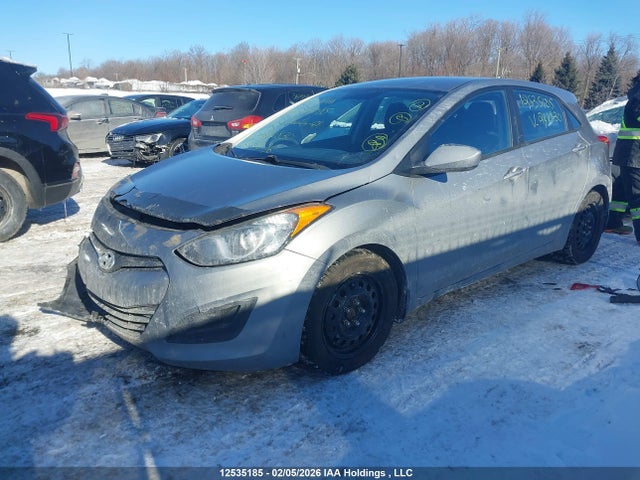 KMHD25LHXFU244830 Hyundai Elantra Gt Gl