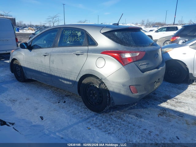 KMHD25LHXFU244830 Hyundai Elantra Gt Gl