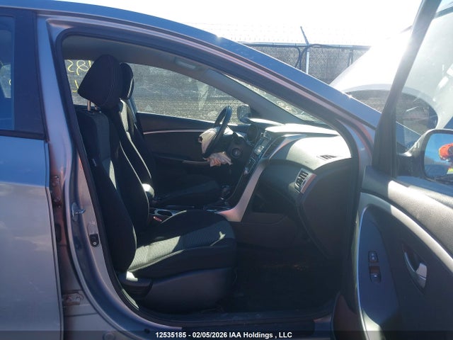 KMHD25LHXFU244830 Hyundai Elantra Gt Gl
