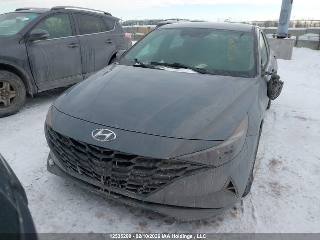 KMHLM4AG0NU286027 Hyundai Elantra