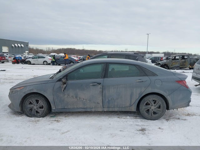 KMHLM4AG0NU286027 Hyundai Elantra