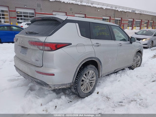 JA4J4TA89PZ606802 Mitsubishi Outlander Es