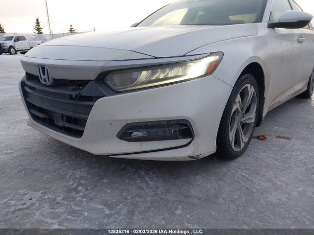 1HGCV1F50JA806747 Honda ACCORD EXL