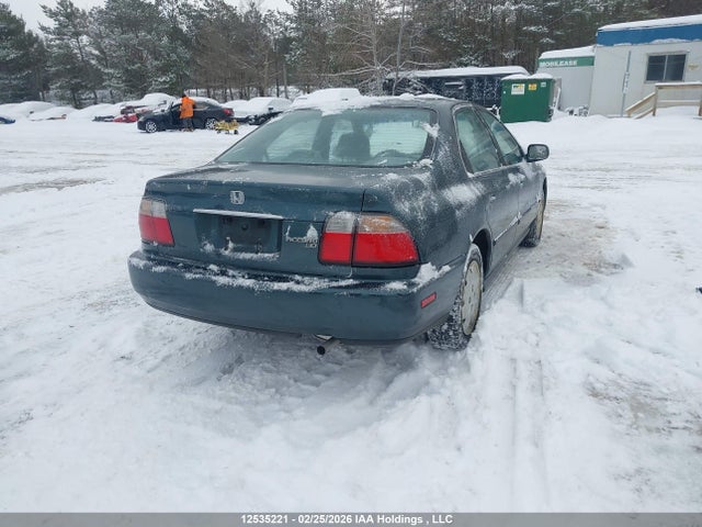 1996 Honda Accord Lx/ex მანქანა იყიდება აუქციონზე, vin: 1HGCD5643TA807394, აუქციონის ნომერი: 12535221