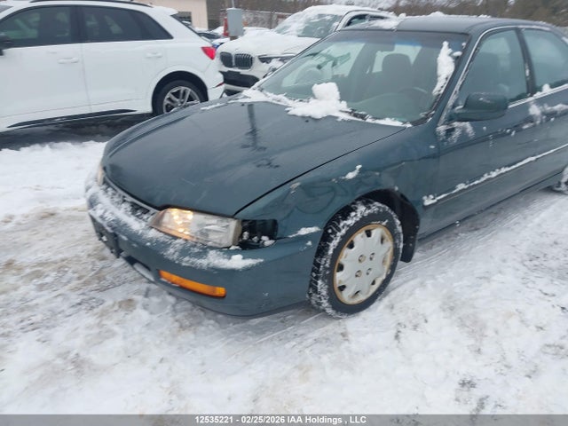 1996 Honda Accord Lx/ex მანქანა იყიდება აუქციონზე, vin: 1HGCD5643TA807394, აუქციონის ნომერი: 12535221