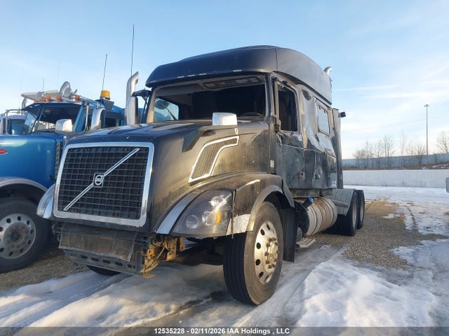 4V4NC9EJ9JN993574 Volvo VNL