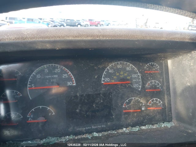 4V4NC9EJ9JN993574 Volvo VNL