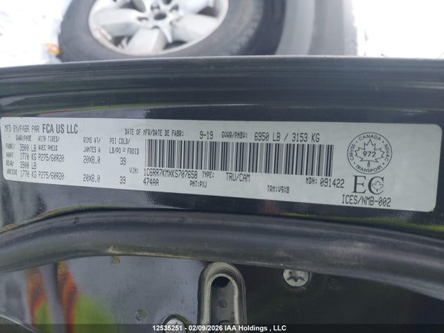 1C6RR7KMXKS707658 RAM 1500 Classic Tradesman