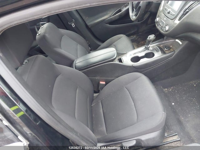 1G1ZE5ST2HF154661 Chevrolet MALIBU 1LT