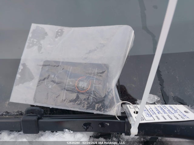 Tesla Model Y 2023 7SAYGDEF8PF695071 Image 11