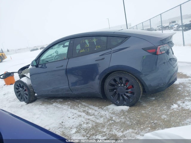 Tesla Model Y 2023 7SAYGDEF8PF695071 Image 14