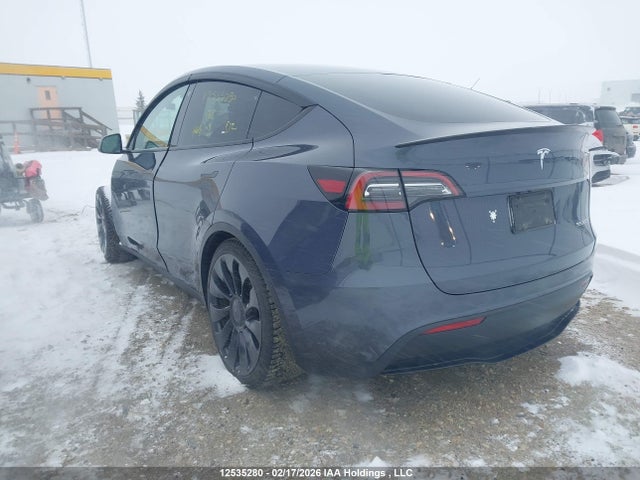 Tesla Model Y 2023 7SAYGDEF8PF695071 Image 3