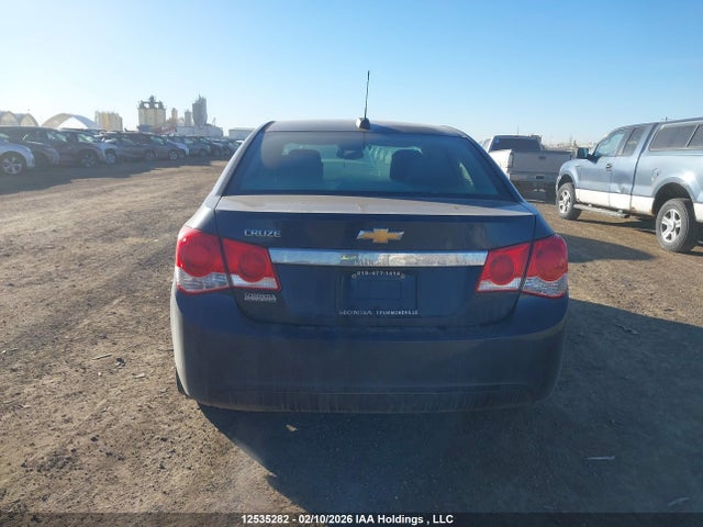 1G1PL5SH3G7101985 Chevrolet Cruze Limited 2ls