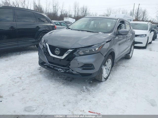 JN1BJ1AV6MW317468 Nissan Rogue Sport S