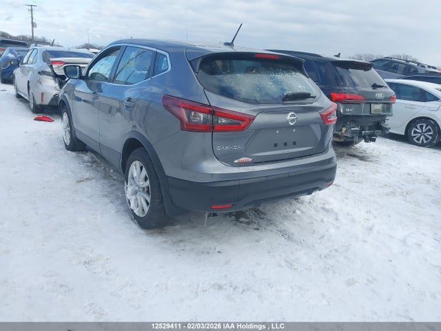 JN1BJ1AV6MW317468 Nissan Rogue Sport S