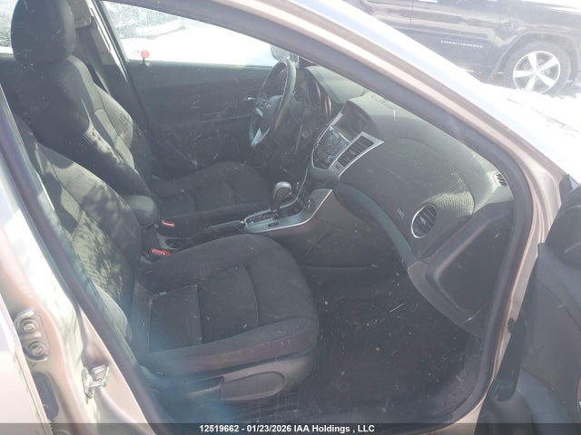Chevrolet Cruze 1lt 2014 1G1PC5SB8E7268075 Image 5