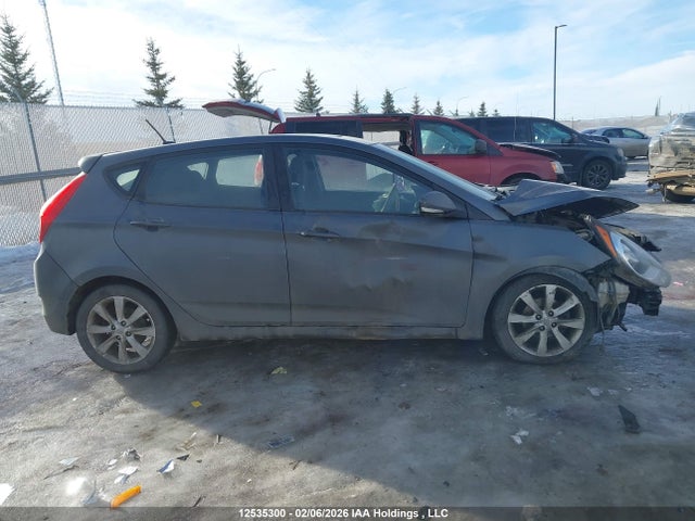 12535300 :رقم المزاد ، KMHCU5AE3DU077111 vin ، 2013 Hyundai Accent Gls مزاد بيع