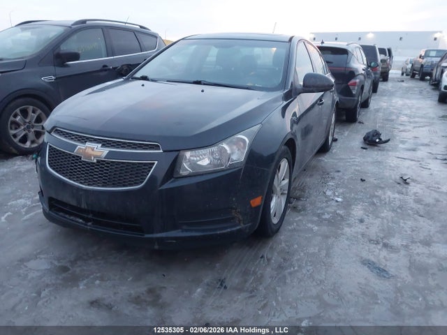 1G1P75SZ3E7141641 Chevrolet Cruze