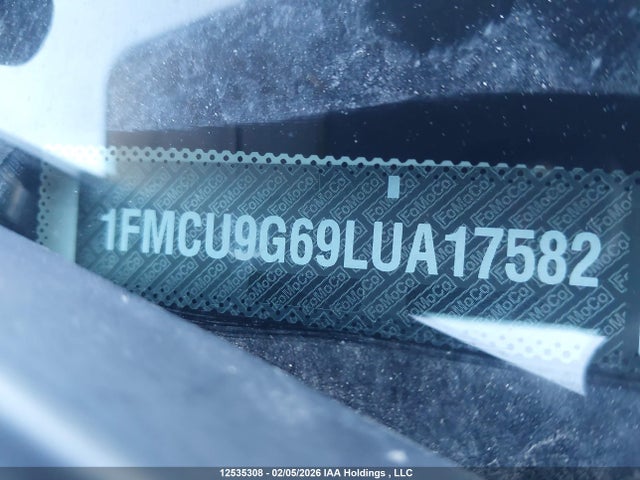 2020 Ford Escape Se მანქანა იყიდება აუქციონზე, vin: 1FMCU9G69LUA17582, აუქციონის ნომერი: 12535308