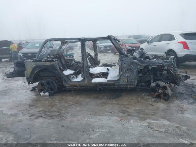 1C4HJXEG3MW693258 Jeep TJ