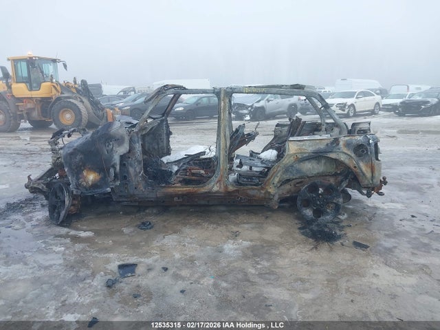 1C4HJXEG3MW693258 Jeep TJ