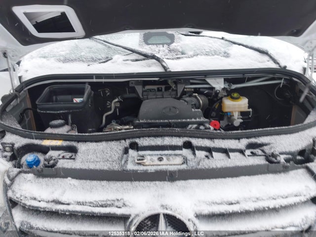 W1Y4KBHY5SP769522 Mercedes-Benz Sprinter 2500 Standard Roof 4-cyl Diesel