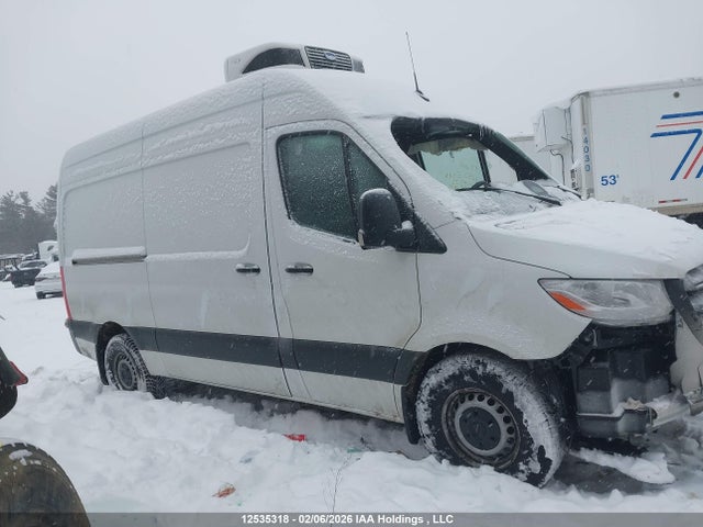 W1Y4KBHY5SP769522 Mercedes-Benz Sprinter 2500 Standard Roof 4-cyl Diesel