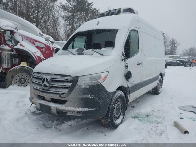 W1Y4KBHY5SP769522 Mercedes-Benz Sprinter 2500 Standard Roof 4-cyl Diesel