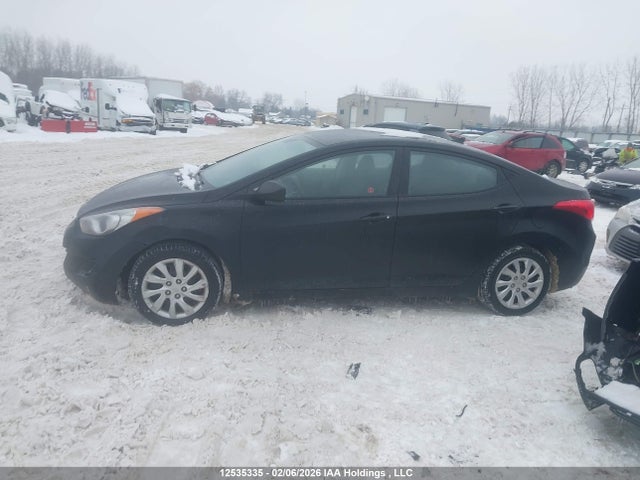 2013 Hyundai Elantra Gl მანქანა იყიდება აუქციონზე, vin: 5NPDH4AE2DH155976, აუქციონის ნომერი: 12535335
